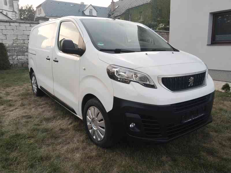 Peugeot Expert 2,0hdi,2017,tažný 2500kg,velký servis,stk - foto 2