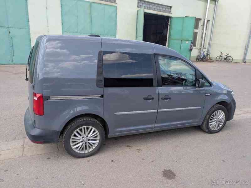 Volkswagen Caddy 2,0 - foto 6
