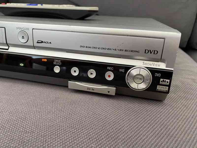 Kvalitní combo rekordér PANASONIC DMR-ES35V s TBC  - foto 3