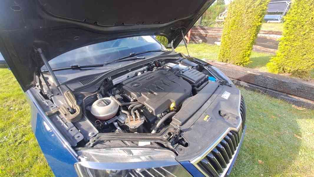 Škoda Superb 2,0   TDI 110 Kw - foto 9
