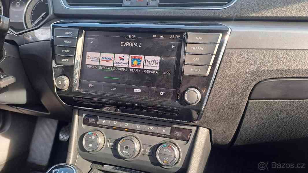 Škoda Superb 2,0   TDI 110 Kw - foto 8