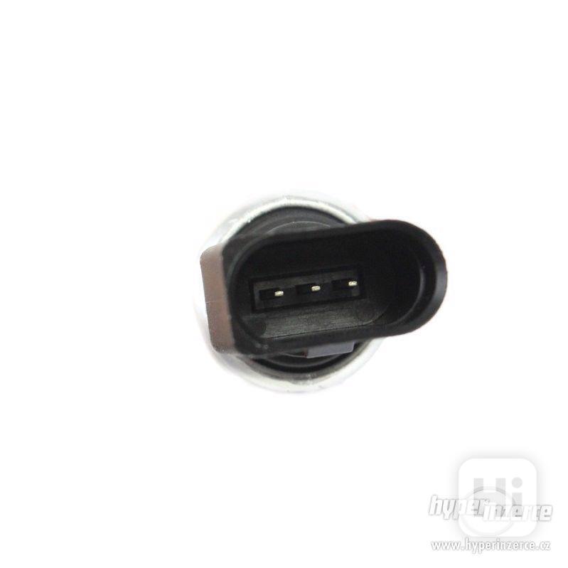 HELLA 6ZL 351 028-221 Pressostat, climatisation