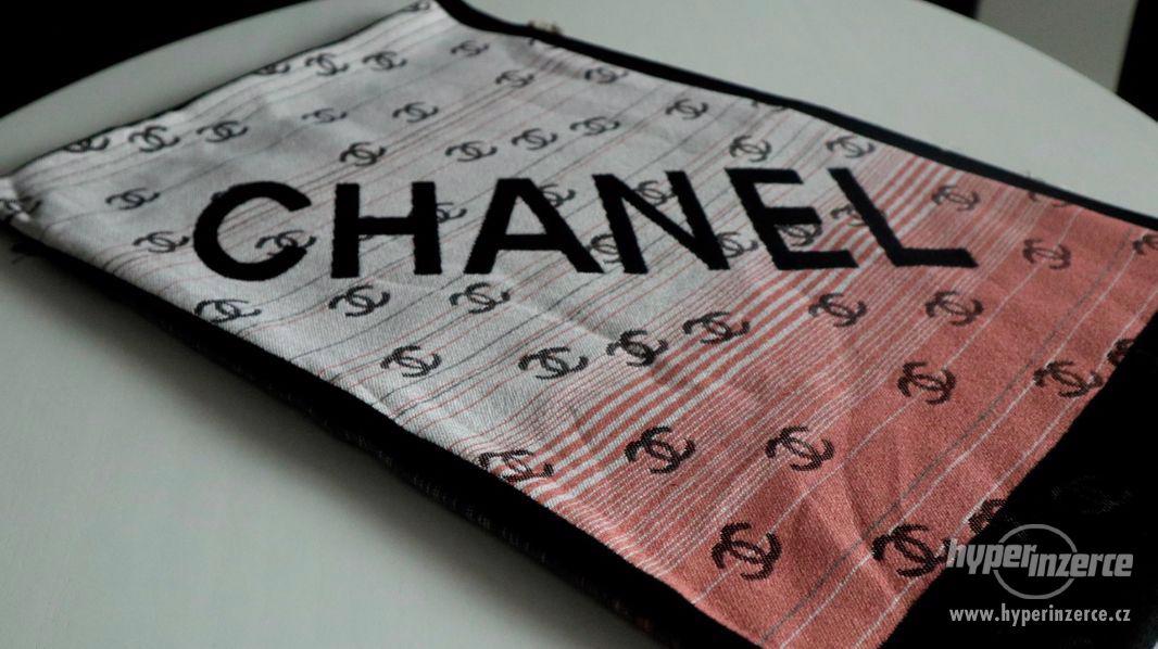 Nový šátek Chanel - foto 4