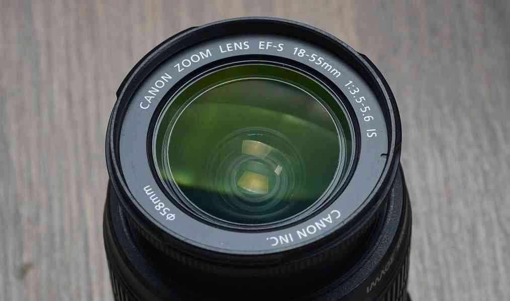 Canon EF -S 18-55mm f/3.5-5.6 IS **APS-C  - foto 4