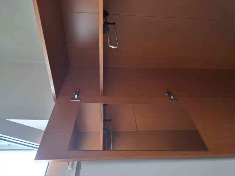 Skříň dřevěná - foto 3
