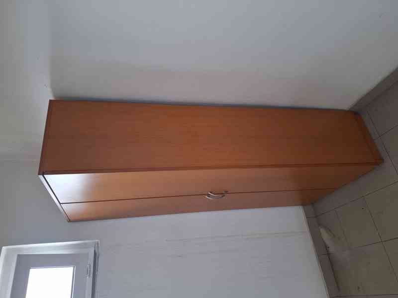 Skříň dřevěná - foto 5