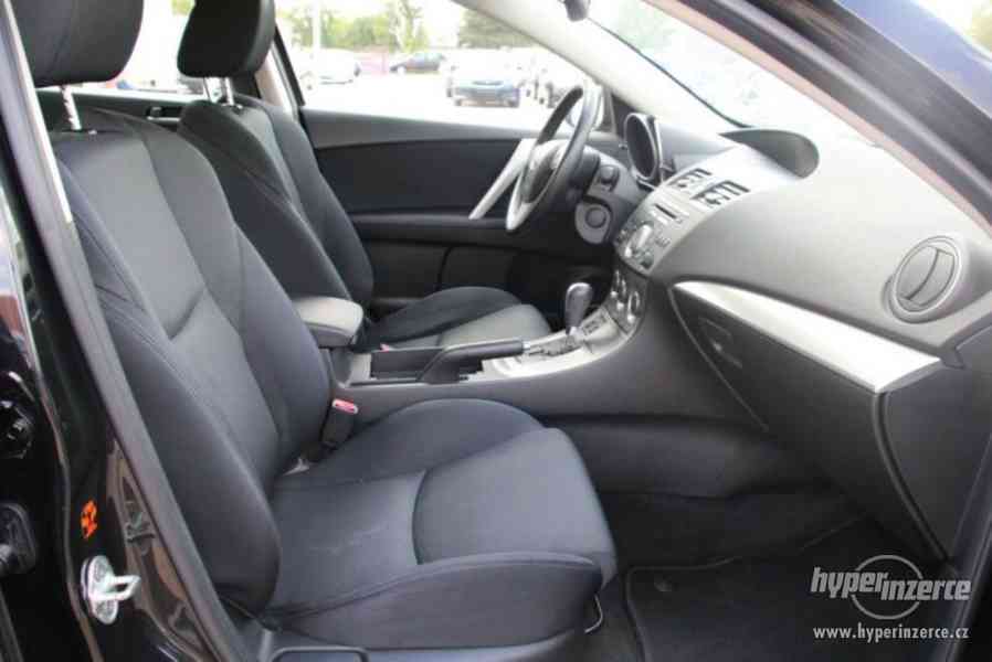 Mazda 3 Lim. Sports-Line 2,0i Benzín Aut. 110kw - foto 4