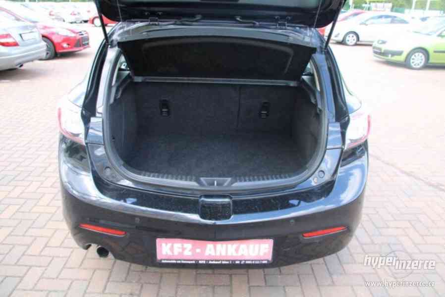 Mazda 3 Lim. Sports-Line 2,0i Benzín Aut. 110kw - foto 7