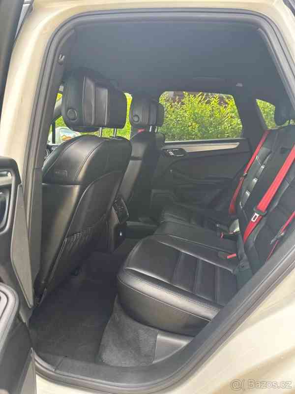 Porsche Macan 3,0   GTS, V6 - foto 31