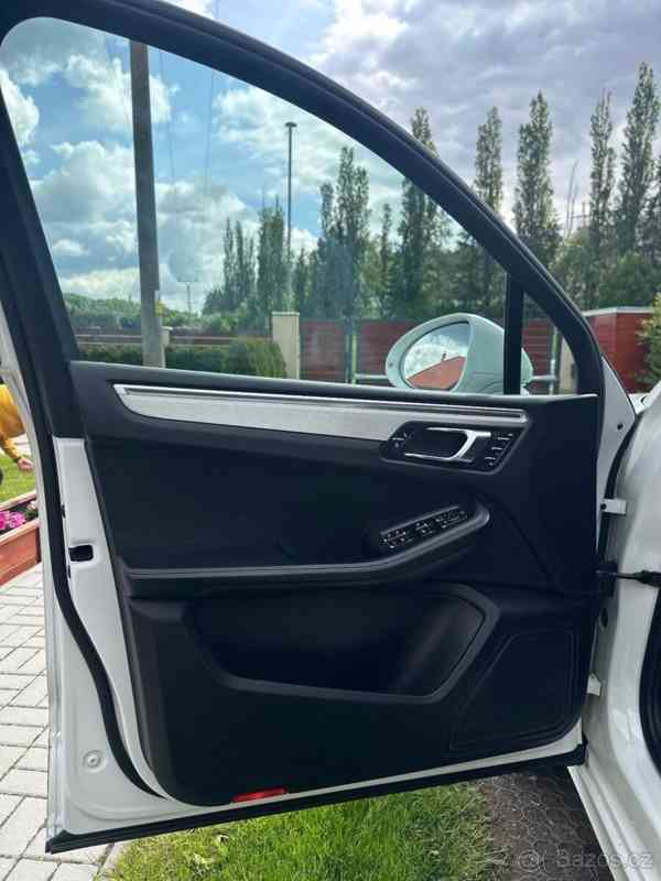 Porsche Macan 3,0   GTS, V6 - foto 24