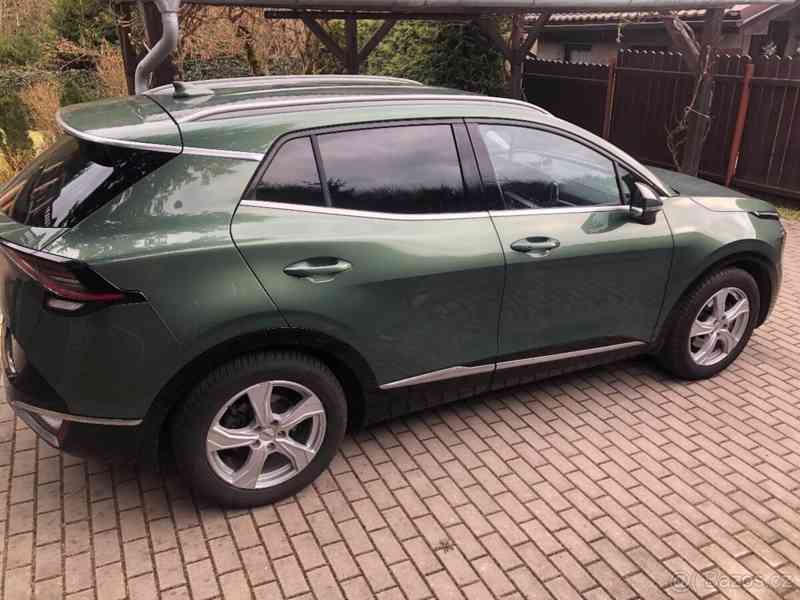 Kia Sportage 1,6   NQ5 T-GDi GPF 4x2 TOP 2023 - foto 10