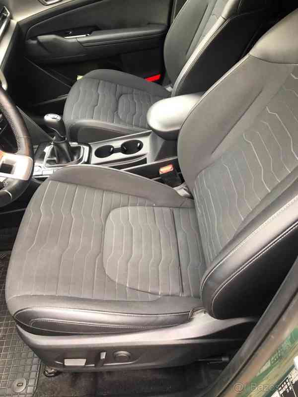 Kia Sportage 1,6   NQ5 T-GDi GPF 4x2 TOP 2023 - foto 8