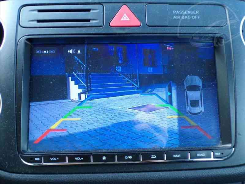 Volkswagen Golf Plus 1,6 FSI COMFORT - foto 7