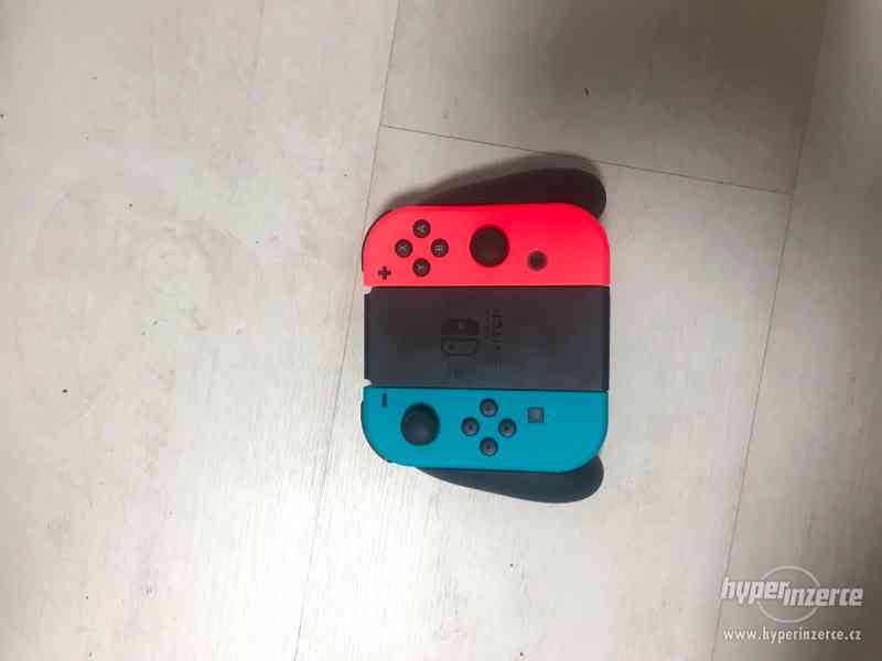 Prodám Nintendo switch - foto 2