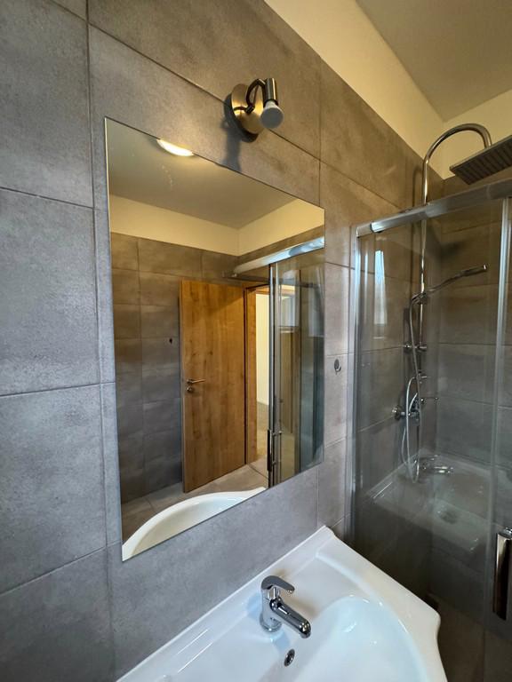 PRONÁJEM BYTU 2+KK SE ZAHRADOU V OBCI JINAČOVICE - foto 11