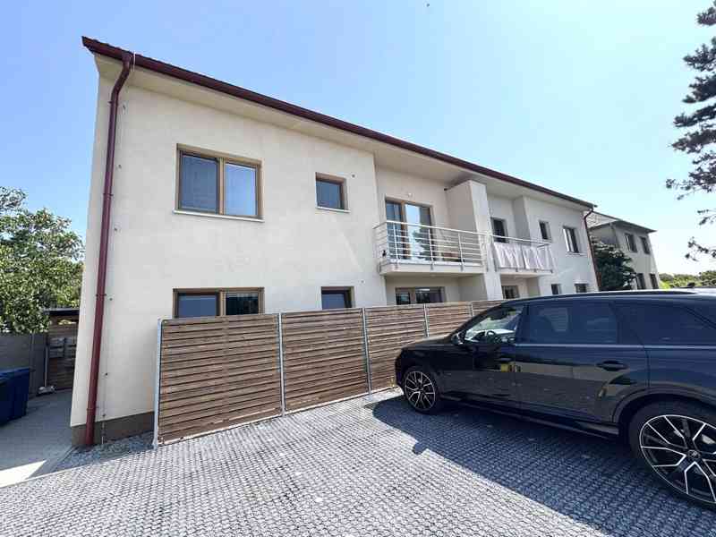 PRONÁJEM BYTU 2+KK SE ZAHRADOU V OBCI JINAČOVICE - foto 19