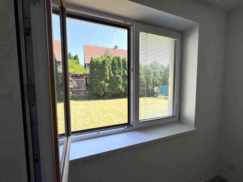 PRONÁJEM BYTU 2+KK SE ZAHRADOU V OBCI JINAČOVICE - foto 15