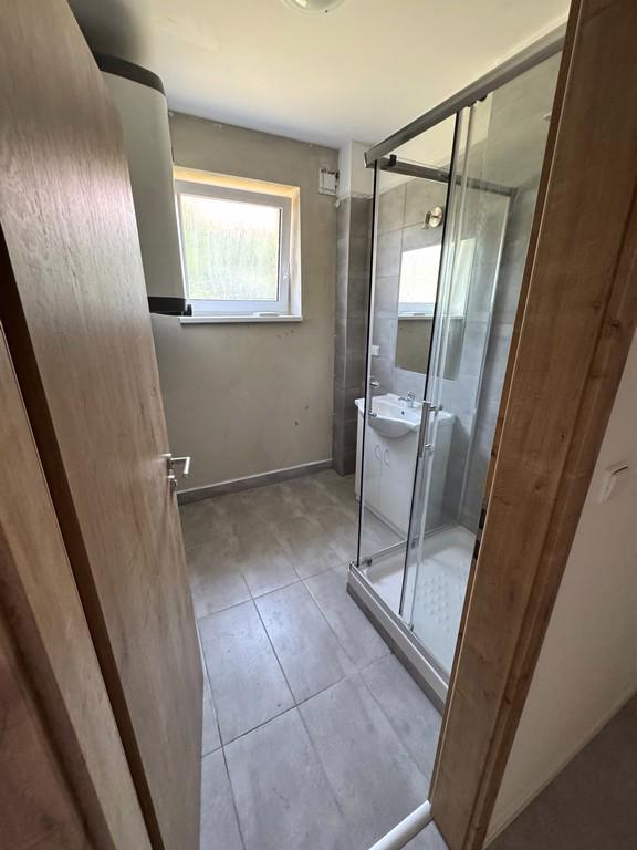 PRONÁJEM BYTU 2+KK SE ZAHRADOU V OBCI JINAČOVICE - foto 9