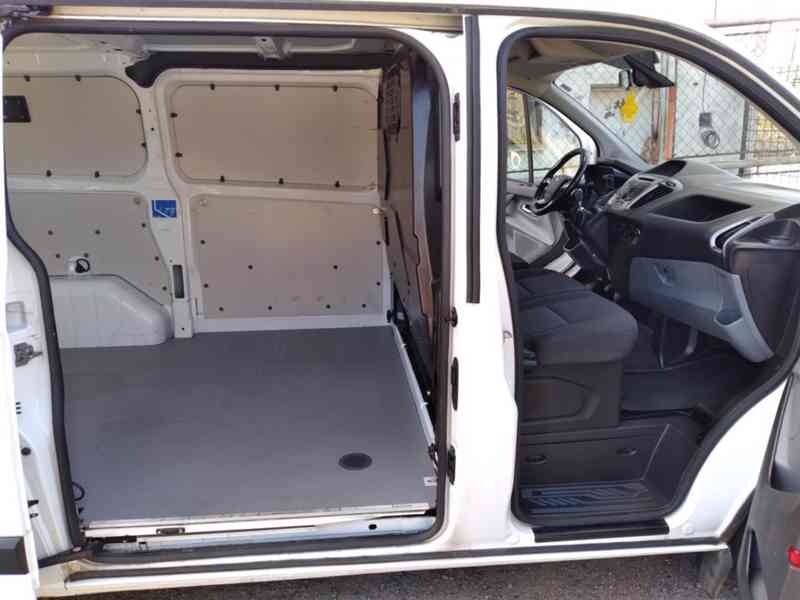 FORD TRANSIT CUSTOM 2.2 TDCI  1.MAJITEL,92kW - foto 12