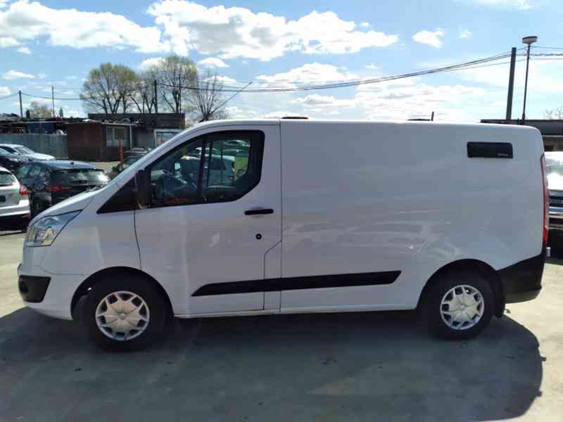 FORD TRANSIT CUSTOM 2.2 TDCI  1.MAJITEL,92kW - foto 4