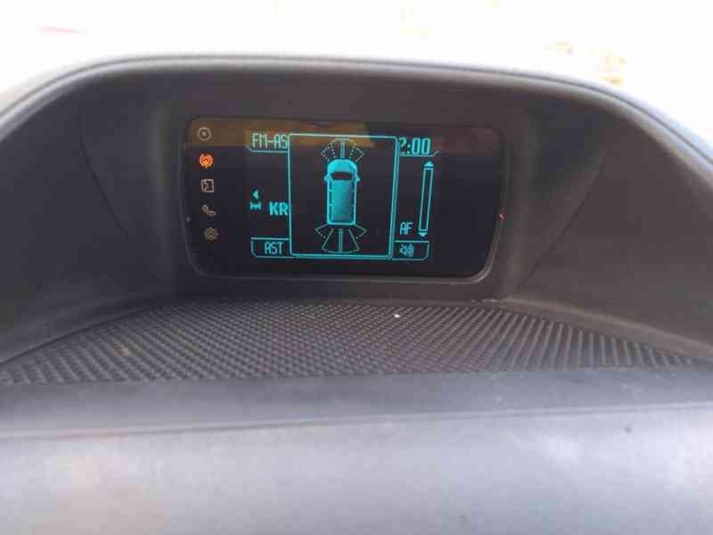 FORD TRANSIT CUSTOM 2.2 TDCI  1.MAJITEL,92kW - foto 33