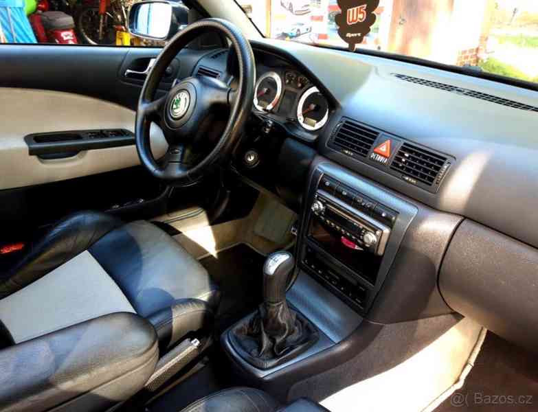 Škoda Octavia RS 1.8T	 - foto 2