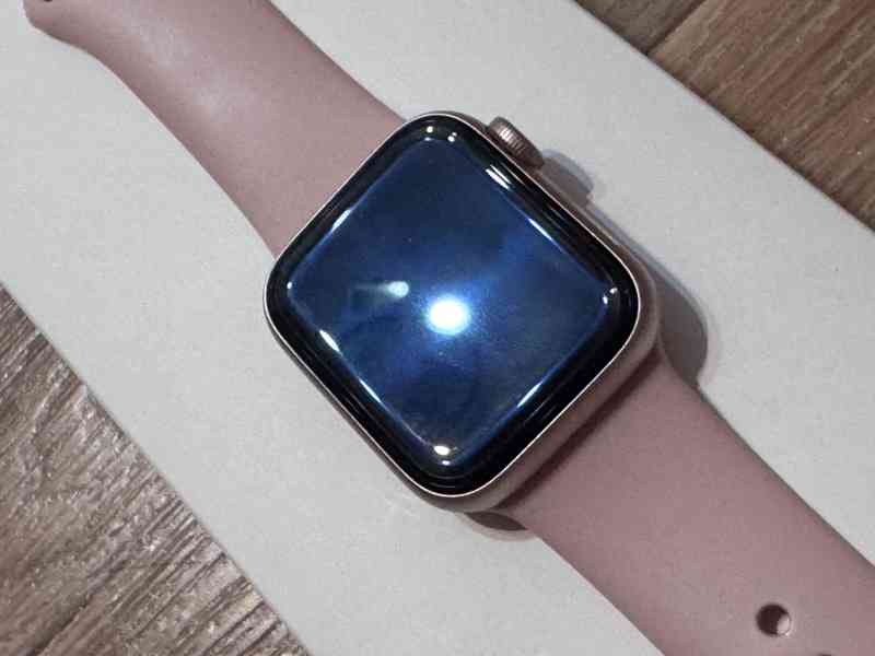 Apple Watch SE  - foto 3