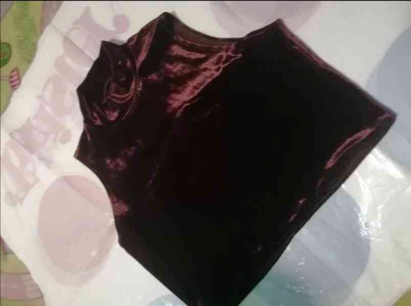 Dámský kratší bordó top, sametový vzhled, butik, vel. M - foto 7