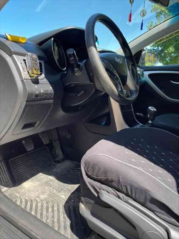 Hyundai i30 1,6 Prodej - foto 6