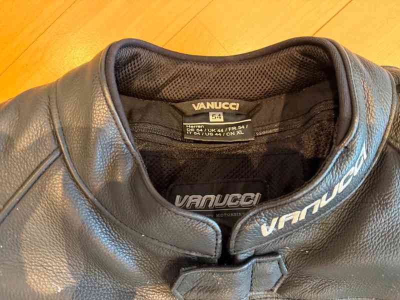 Kožená kombinéza Vanucci - foto 8
