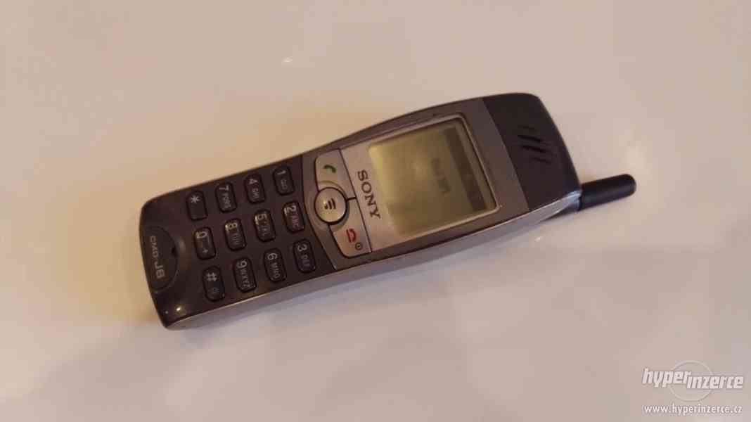 Sony CMD-J6 - foto 1