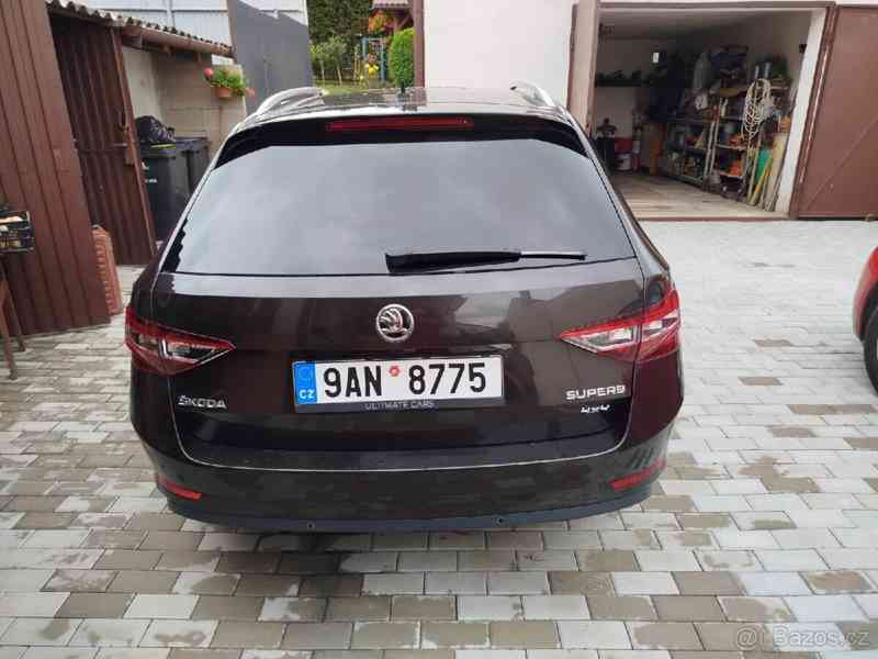 Škoda Superb 2,0   3 4x4 - foto 3