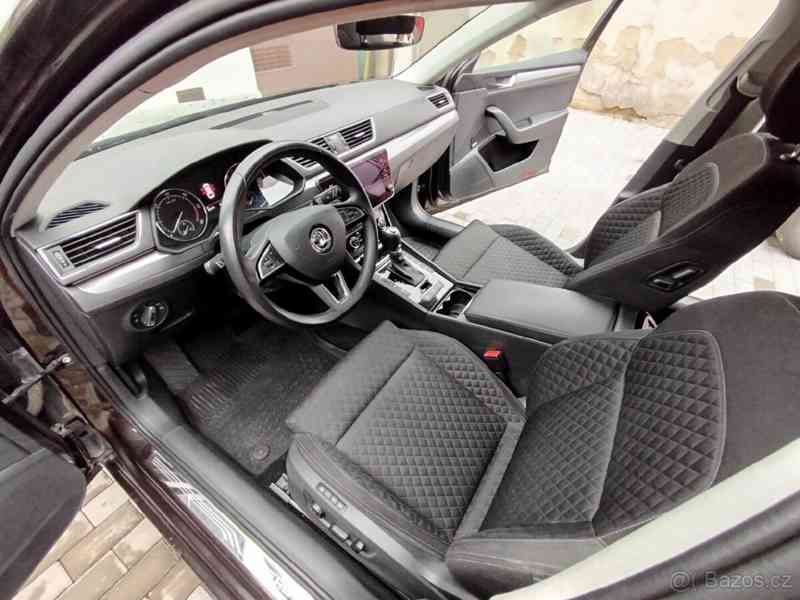 Škoda Superb 2,0   3 4x4 - foto 7