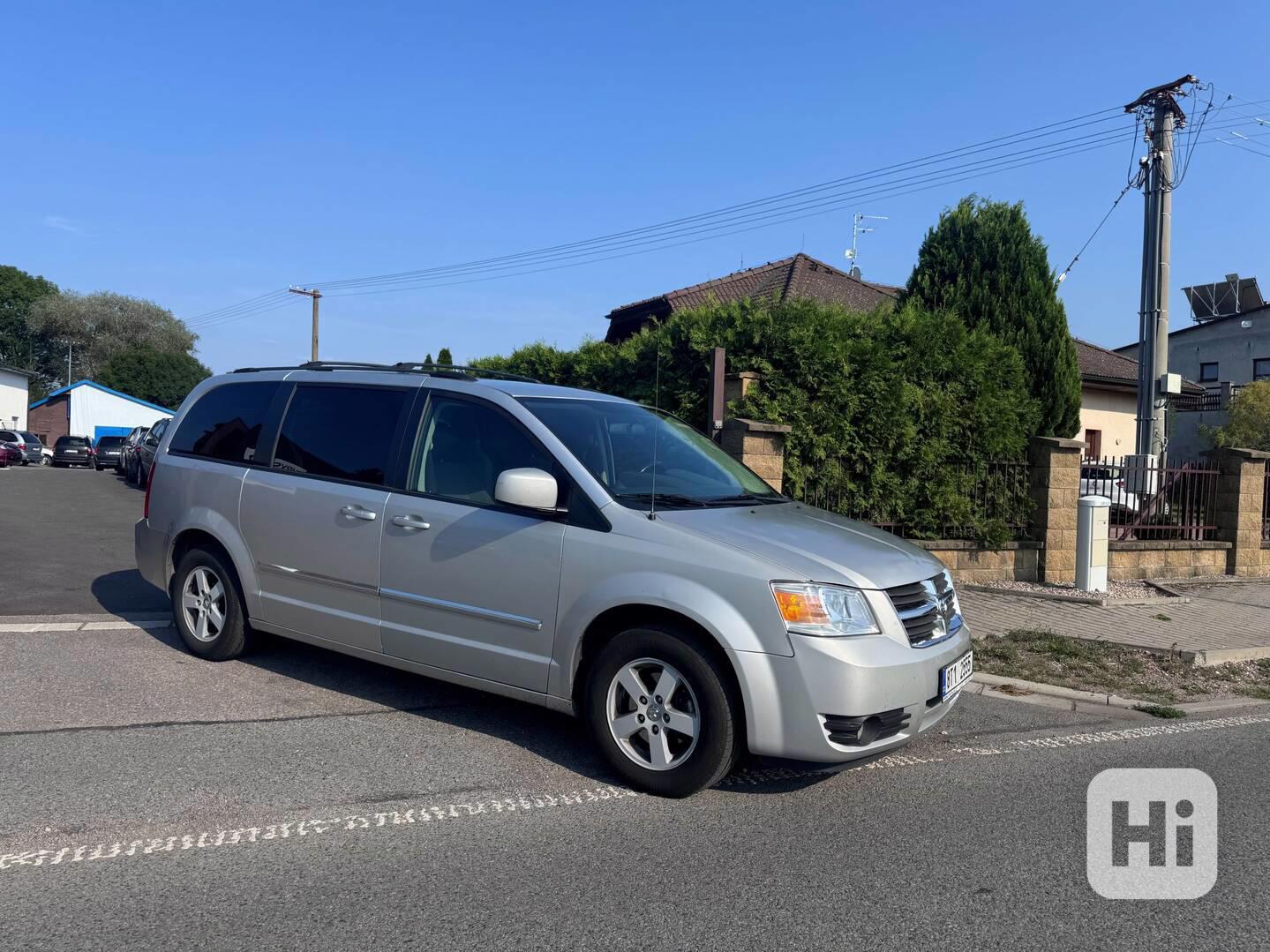 Chrysler Dodge Grand Caravan 3,8 SXT RT LPG 2012 - foto 1