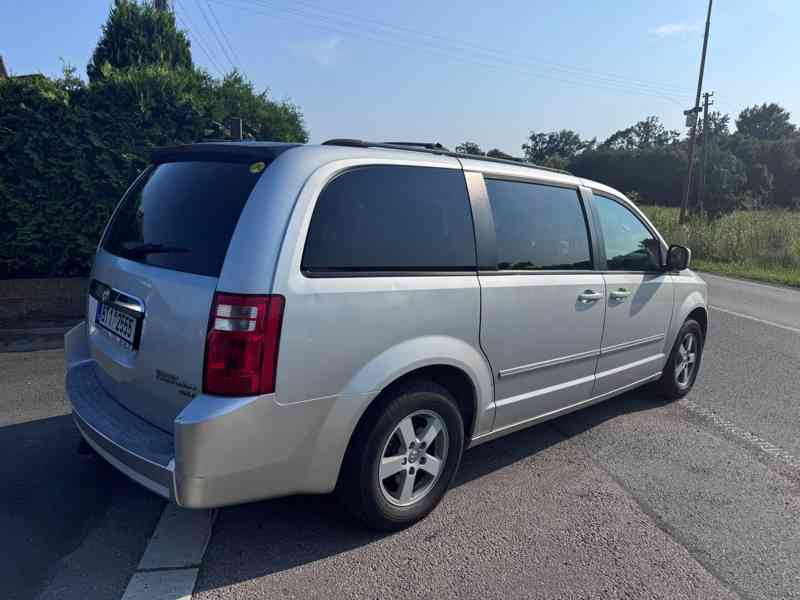 Chrysler Dodge Grand Caravan 3,8 SXT RT LPG 2012 - foto 4