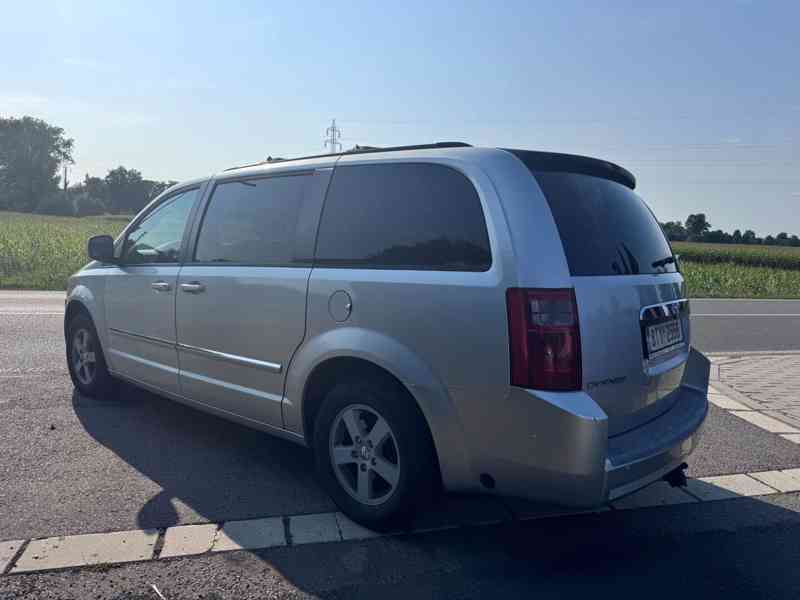 Chrysler Dodge Grand Caravan 3,8 SXT RT LPG 2012 - foto 3