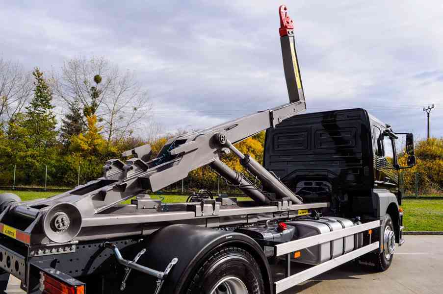 MERCEDES AXOR 1829 / 18T HÁKOVÝ NOSIČ KONTEJNERŮ EU5 - foto 68