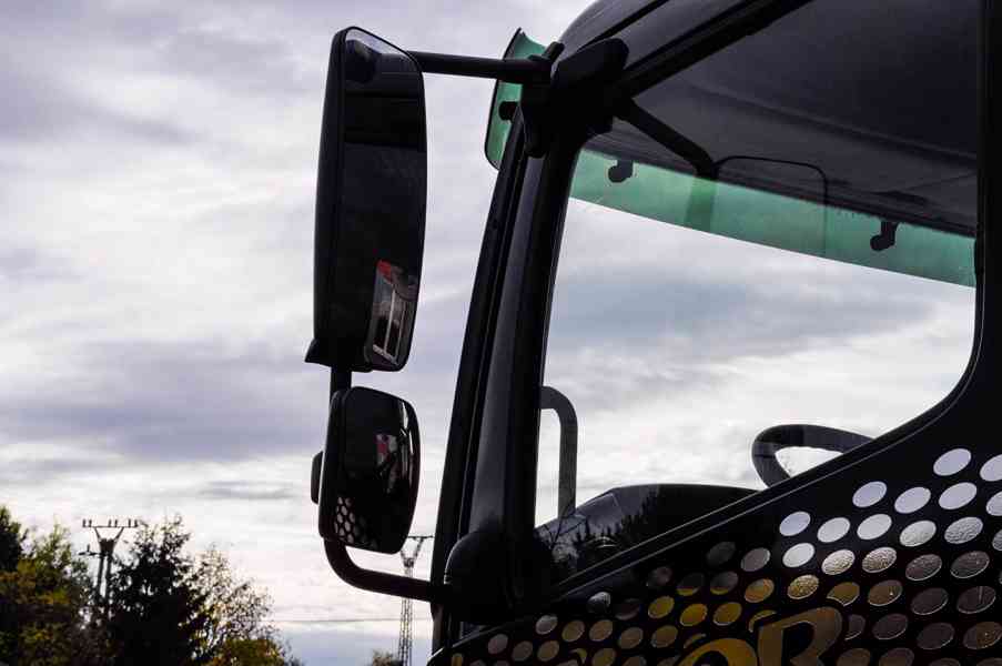 MERCEDES AXOR 1829 / 18T HÁKOVÝ NOSIČ KONTEJNERŮ EU5 - foto 32