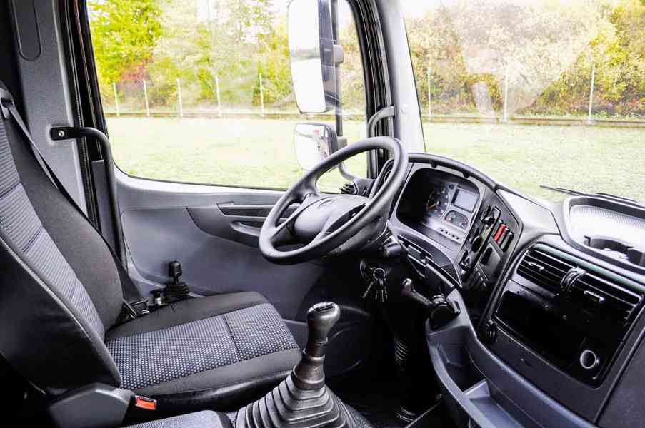 MERCEDES AXOR 1829 / 18T HÁKOVÝ NOSIČ KONTEJNERŮ EU5 - foto 44