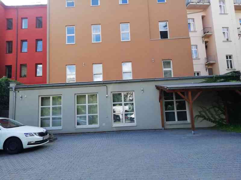 Pronájem nebytových prostor 45 m2 v centru Brna - foto 4