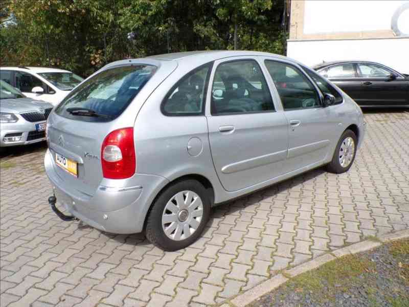 Citroën Xsara 2,0 i AUTOMAT,TAŽ.ZAŘ. - foto 3
