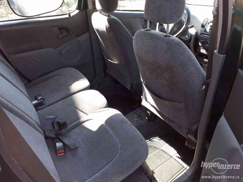 Toyota YARIS VERSO 1,4 DIESEL - foto 10