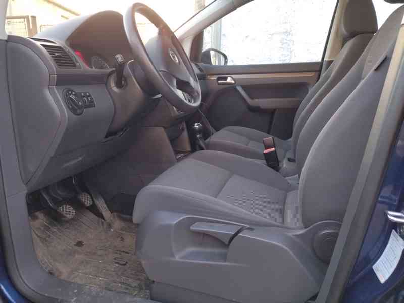 VW Touran - foto 2