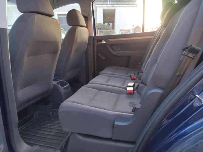 VW Touran - foto 4