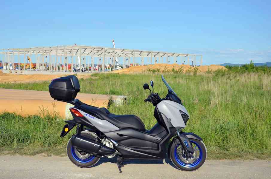 Yamaha X-MAX 300, původ ČR, najeto 3,4 tkm, rok 21  - foto 2