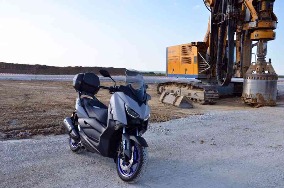 Yamaha X-MAX 300, původ ČR, najeto 3,4 tkm, rok 21  - foto 15