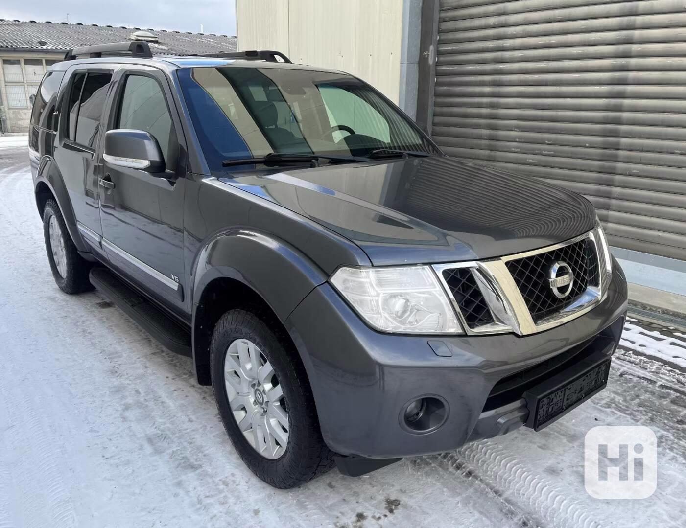 Nissan Pathfinder 3.0 dCi LE 170kw - foto 1