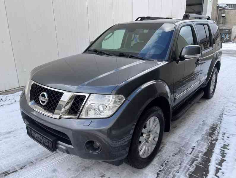 Nissan Pathfinder 3.0 dCi LE 170kw - foto 14