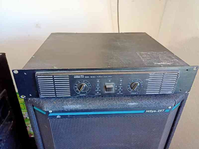 Komplet sestava - mixážní pult, zesilovač i reproboxy - foto 3