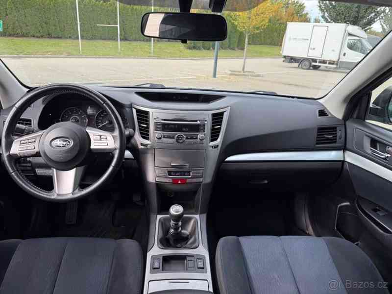 Subaru Outback 2,5   i MANUAL 4x4 Původ ČR - foto 14